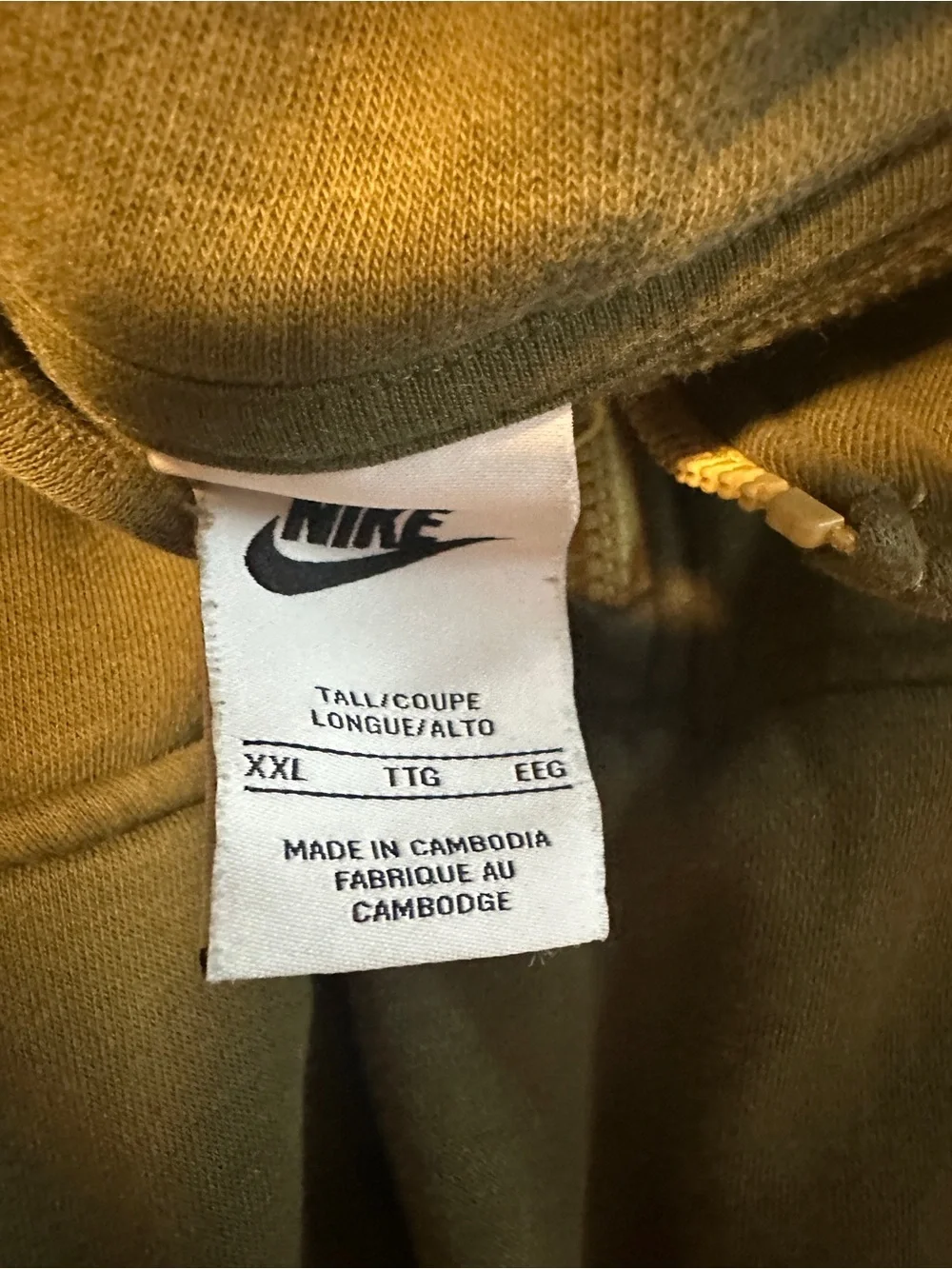 Vintage Nike Sportswear Club 1/2-Zip Sweatshirt